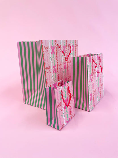 Christmas Ric Rac Bows Gift Bag: Medium